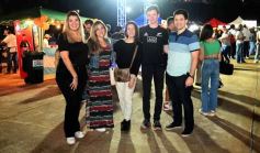 Foto de la galería: Festival Una+:  otra de las juntadas y diversión que tuvieron los amigos en la ciudad