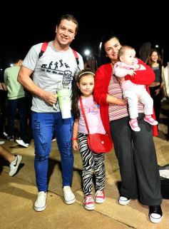 Foto de la galería: Festival Una+:  otra de las juntadas y diversión que tuvieron los amigos en la ciudad