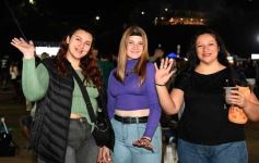 Foto de la galería: Festival Una+:  otra de las juntadas y diversión que tuvieron los amigos en la ciudad