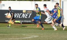 Foto de la galería: Liga Posadeña: Mitre se quedó con la revancha y el pase pero ya se viene otro clásico
