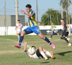 Foto de la galería: Liga Posadeña: Mitre se quedó con la revancha y el pase pero ya se viene otro clásico