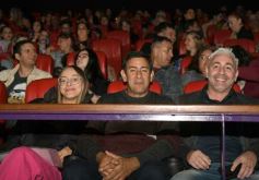 Foto de la galería: Se estrenó El Juego de tu vida, broche personal y profesional para el director Fernando Rojas Arrizabalaga