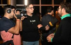 Foto de la galería: Se estrenó El Juego de tu vida, broche personal y profesional para el director Fernando Rojas Arrizabalaga