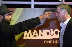 Foto de la galería: Se estrenó El Juego de tu vida, broche personal y profesional para el director Fernando Rojas Arrizabalaga