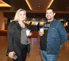 Foto de la galería: Se estrenó El Juego de tu vida, broche personal y profesional para el director Fernando Rojas Arrizabalaga