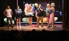 Foto de la galería: A sala llena, todo el éxito del debut de Antisiesta en el teatro