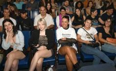Foto de la galería: A sala llena, todo el éxito del debut de Antisiesta en el teatro