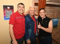 Foto de la galería: A sala llena, todo el éxito del debut de Antisiesta en el teatro