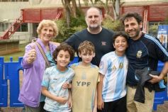 Foto de la galería: Visita histórica: las copas de la Scaloneta dejaron otro recuerdo inolvidable en su paso por la tierra colorada 