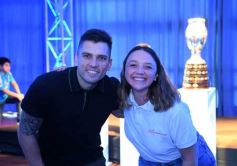 Foto de la galería: Visita histórica: las copas de la Scaloneta dejaron otro recuerdo inolvidable en su paso por la tierra colorada 