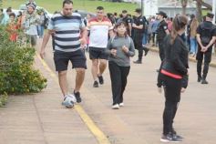 Foto de la galería: Visita histórica: las copas de la Scaloneta dejaron otro recuerdo inolvidable en su paso por la tierra colorada 