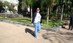 Foto de la galería: En las primeras del mes: temprano en el centro con mucha gente sumando buena onda al lunes de actividades