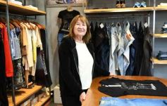 Foto de la galería: En las primeras del mes: temprano en el centro con mucha gente sumando buena onda al lunes de actividades