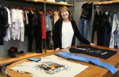 Foto de la galería: En las primeras del mes: temprano en el centro con mucha gente sumando buena onda al lunes de actividades