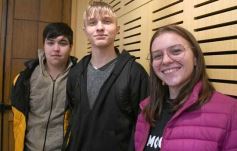 Foto de la galería: Ciberseguridad y redes sociales: estudiantes misioneros participaron de una charla-debate en la Legislatura