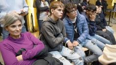 Foto de la galería: Ciberseguridad y redes sociales: estudiantes misioneros participaron de una charla-debate en la Legislatura