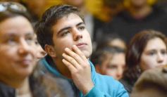 Foto de la galería: Ciberseguridad y redes sociales: estudiantes misioneros participaron de una charla-debate en la Legislatura