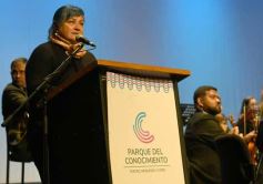 Foto de la galería: En violín y piano, el Teatro Lirico invitó a una noche con Mozart en Posadas