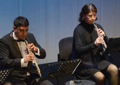 Foto de la galería: En violín y piano, el Teatro Lirico invitó a una noche con Mozart en Posadas