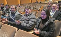 Foto de la galería: En violín y piano, el Teatro Lirico invitó a una noche con Mozart en Posadas