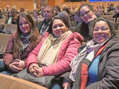 Foto de la galería: En violín y piano, el Teatro Lirico invitó a una noche con Mozart en Posadas
