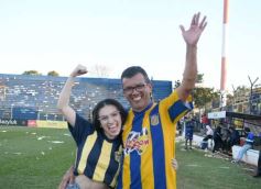 Foto de la galería: En lo más alto del fútbol misionero: Mitre gritó campeón
