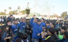 Foto de la galería: En lo más alto del fútbol misionero: Mitre gritó campeón
