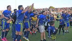 Foto de la galería: En lo más alto del fútbol misionero: Mitre gritó campeón
