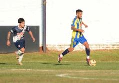 Foto de la galería: En lo más alto del fútbol misionero: Mitre gritó campeón