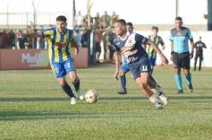 Foto de la galería: En lo más alto del fútbol misionero: Mitre gritó campeón