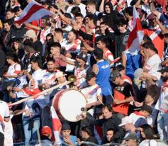 Foto de la galería: En lo más alto del fútbol misionero: Mitre gritó campeón