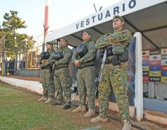 Foto de la galería: En lo más alto del fútbol misionero: Mitre gritó campeón