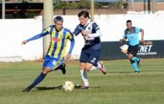 Foto de la galería: En lo más alto del fútbol misionero: Mitre gritó campeón