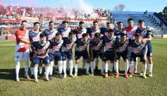 Foto de la galería: En lo más alto del fútbol misionero: Mitre gritó campeón