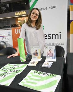Foto de la galería: Juventud Misionera Celebra cerró actividades con una jornada tecnológica en la Legislatura