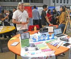 Foto de la galería: Juventud Misionera Celebra cerró actividades con una jornada tecnológica en la Legislatura