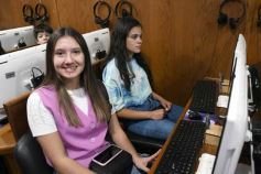 Foto de la galería: Juventud Misionera Celebra cerró actividades con una jornada tecnológica en la Legislatura