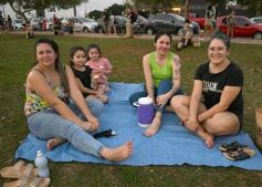 Foto de la galería: Al Caer el Sol en El Brete: el domingo de los niños se pasó con música y diversión familiar