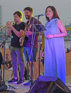 Foto de la galería: Al Caer el Sol en El Brete: el domingo de los niños se pasó con música y diversión familiar