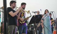 Foto de la galería: Al Caer el Sol en El Brete: el domingo de los niños se pasó con música y diversión familiar