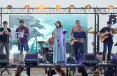 Foto de la galería: Al Caer el Sol en El Brete: el domingo de los niños se pasó con música y diversión familiar