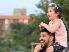 Foto de la galería: Al Caer el Sol en El Brete: el domingo de los niños se pasó con música y diversión familiar