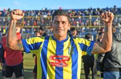 Sixto Fotografías. Deportes. Copa Liga Posadeña - Con el Auriazul campeón, agosto dejó celebración en Rocamora