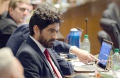 Foto de la galería: La Legislatura Misionera resolvió la expulsión de Kiczka por unanimidad