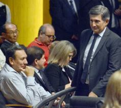 Foto de la galería: La Legislatura Misionera resolvió la expulsión de Kiczka por unanimidad