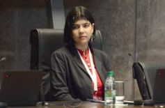 Foto de la galería: El Parlamento Estudiantil Misionero sesionó en la Legislatura con 20 leyes aprobadas