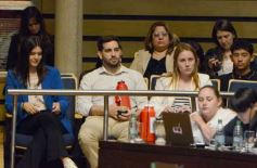 Foto de la galería: El Parlamento Estudiantil Misionero sesionó en la Legislatura con 20 leyes aprobadas