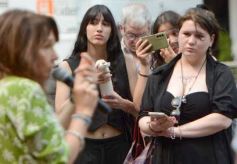 Foto de la galería: Fotoperiodismo y Charla sobre IA: actividades que convocaron en la Explanada de la Legislatura