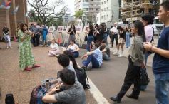 Foto de la galería: Fotoperiodismo y Charla sobre IA: actividades que convocaron en la Explanada de la Legislatura