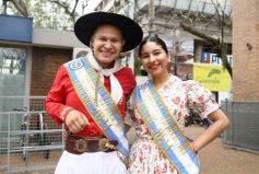 Foto de la galería: Fotoperiodismo y Charla sobre IA: actividades que convocaron en la Explanada de la Legislatura